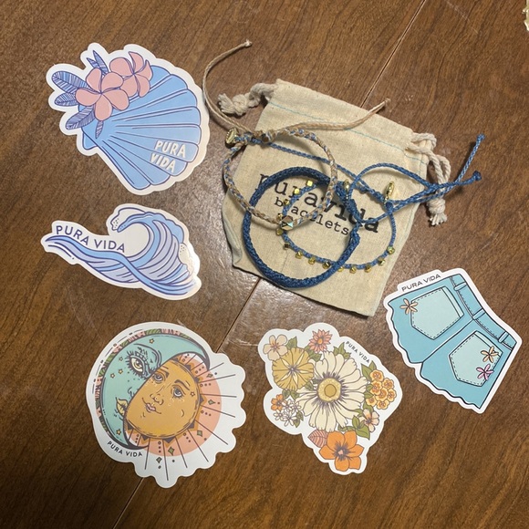 3 pura vida bracelets - Picture 2 of 5